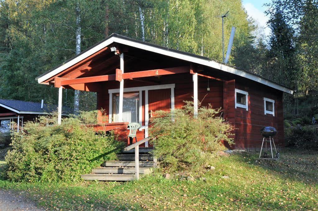 Hotel Hanhi Lapinjarvi Bagian luar foto